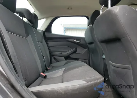 2012 Ford Focus Se z USA, uszkodzony, nr VIN 1FAHP3F22CL372750